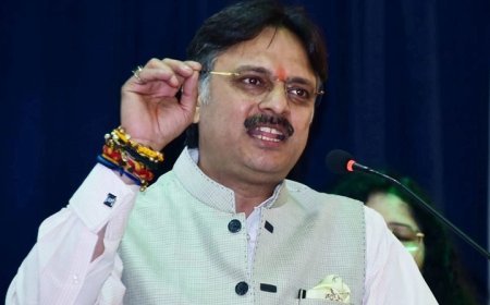 Lucknow: माँ गंगा पर टिप्पणी को लेकर सपा प्रमुख पर विधायक डॉ. राजेश्वर सिंह का तीखा प्रहार। 