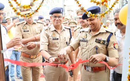 Hathras : सासनी गेट चौराहे पर हाईटेक यातायात पुलिस बूथ का उद्घाटन