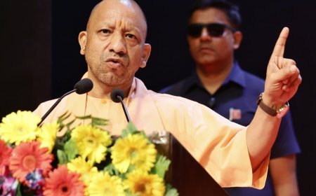 Lucknow : स्पेशल - योगी सरकार का ‘द शैडो’ एप परछाईं की तरह करेगा बेटियों की सुरक्षा 