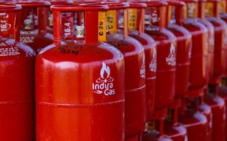 LPG सप्लाई पर युद्ध का साया: घरेलू गैस सिलेंडर में 14.2 किलो के बजाय मिल सकती है केवल 10 किलो गैस