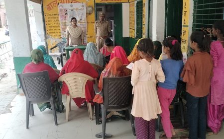 Hardoi : मिशन शक्ति अभियान के तहत महिलाओं और बालिकाओं को किया गया जागरूक