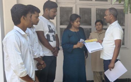 Sitapur : ऐलिया ब्लॉक में मनरेगा और सरकारी योजनाओं में धांधली का आरोप, जिलाधिकारी से जांच की मांग