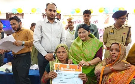 Hardoi: रजनी तिवारी पहुंचीं शाहाबाद, संपूर्ण समाधान दिवस बना जनसेवा का बड़ा मंच। 