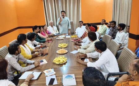 Sitapur : भाजपा जिला कार्यकारिणी की पहली बैठक संपन्न, सभी नौ विधानसभाओं में जीत का लिया संकल्प