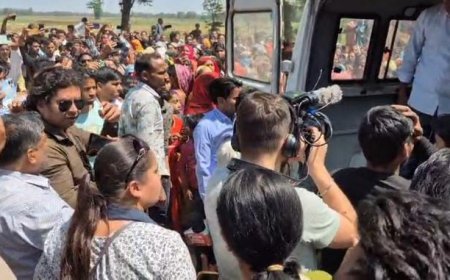 Sitapur : रियाद मिसाइल हमले में जान गंवाने वाले सीतापुर के युवक का शव गांव पहुंचा, परिजनों में मचा कोहराम