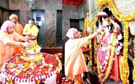 Lucknow : चैत्र नवरात्रि में पूरी हुई मन की मुराद, मुख्यमंत्री के हाथों मिला सुविधाओं का लाभ 