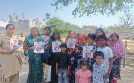 Hathras : पुलिस ने मिशन शक्ति के तहत महिलाओं और बालिकाओं को सुरक्षा व अधिकारों के प्रति किया जागरूक