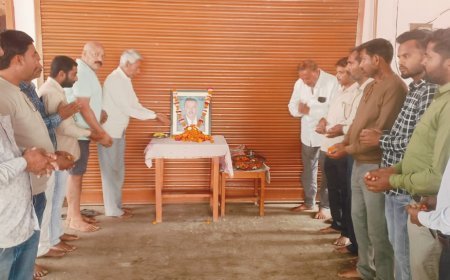 Hardoi: 5वीं पुण्यतिथि के अवसर पर छोटे भाई को याद कर दी भावभीनी श्रद्धांजलि। 