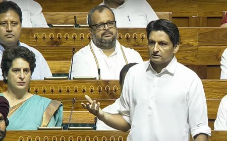 संसद में गूँजी बच्चों की डिजिटल लत की गूँज: दीपेंद्र हुड्डा ने सोशल मीडिया और ऑनलाइन सट्टेबाजी के खिलाफ सख्त कानून की मांग की।