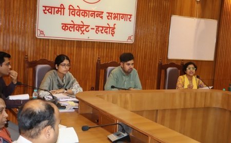 Hardoi: जिलाधिकारी की अध्यक्षता मे हुई जिला स्तरीय जनगणना समन्वय समिति की द्वितीय बैठक। 