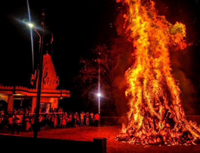 Special : हरदोई जिले से निकली होली की जड़ें- प्रह्लाद की भक्ति, होलिका दहन और नरसिंह अवतार की हैं यहां अमर मान्यताएं