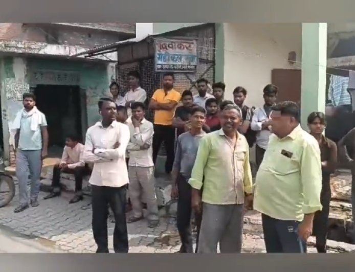 Sambhal :  गुमथल गांव में ‘लव जिहाद’ का आरोप, बजरंग दल की सूचना पर पुलिस ने छात्रा को बरामद किया, आरोपी युवक फरार