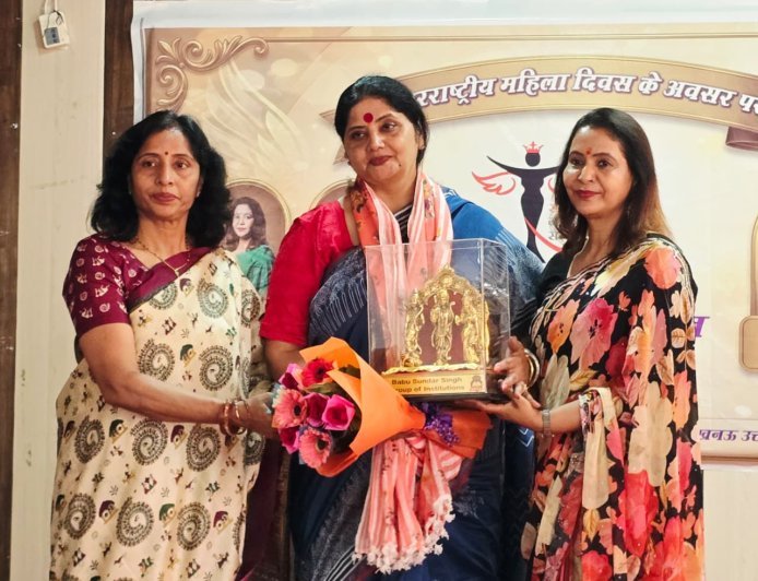 Lucknow : सरल केयर फाउंडेशन ने 21 महिला ग्राम प्रधानों को नारीश्री सम्मान 2026 से नवाजा