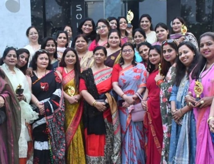 Bajpur: महिला समिति द्वारा अंतर्राष्ट्रीय महिला दिवस का आयोजन किया गया। 