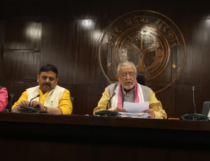 Lucknow : योगी सरकार का बड़ा फैसला, अब प्रदेश के हर गांव तक पहुंचेगी बस