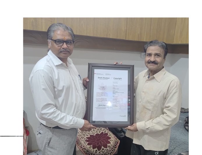 Hathras : हाथरस के साहित्यकार सेवक हाथरसी को “यथार्थ हुस्न” के लिए कनाडा से कॉपीराइट प्रमाणपत्र मिला