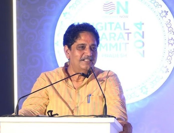 Lucknow : उत्तर प्रदेश के आईटी एवं इलेक्ट्रॉनिक्स मंत्री सुनील कुमार शर्मा ने लखनऊ स्थित आईबीएम गवटेक लैब्स का किया दौरा