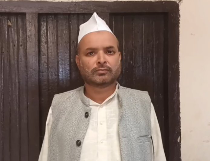 Sambhal : आजम खान के संदेश के बाद सियासी हलचल, ईद पर काले कपड़े पहनने की अपील