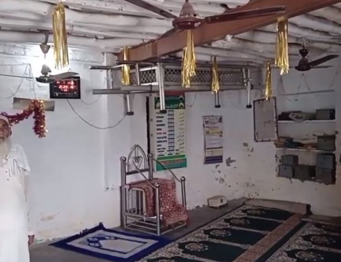 सम्भल मस्जिद मामला: हाईकोर्ट ने नमाजियों की संख्या सीमित करने का आदेश किया रद्द, सुरक्षा देने के निर्देश।