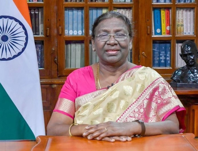 Ayodhya : राष्ट्रपति द्रौपदी मुर्मू के स्वागत में सजेगी राम नगरी, एयरपोर्ट से राम मंदिर तक 20 सांस्कृतिक मंच