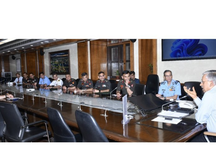 Lucknow : मुख्य सचिव की अध्यक्षता में नाबार्ड के आरआईडीएफ से वित्त पोषित परियोजनाओं से संबंधित वित्तीय वर्ष 2025-26 की हाई पावर कमेटी की पंचम समीक्षा बैठक सम्पन्न