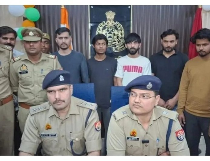 कर्मचारी ही निकला साजिशकर्ता: मुरादाबाद में निर्यातक के अपहरण की बड़ी साजिश नाकाम, 5 आरोपी गिरफ्तार। 