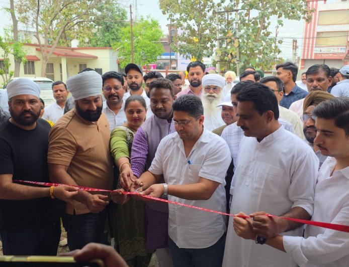 Bajpur : ग्राम प्रधानों की जायज मांगों के लिए संघर्ष करेगा जसपाल सिंह