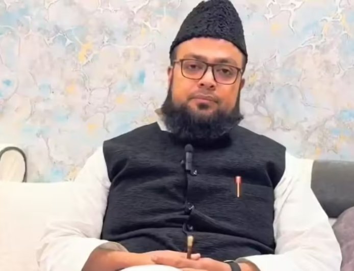 Deoband : ईद पर अमन और अनुशासन ज़रूरी, सड़क पर नमाज़ से करें परहेज़- गोरा