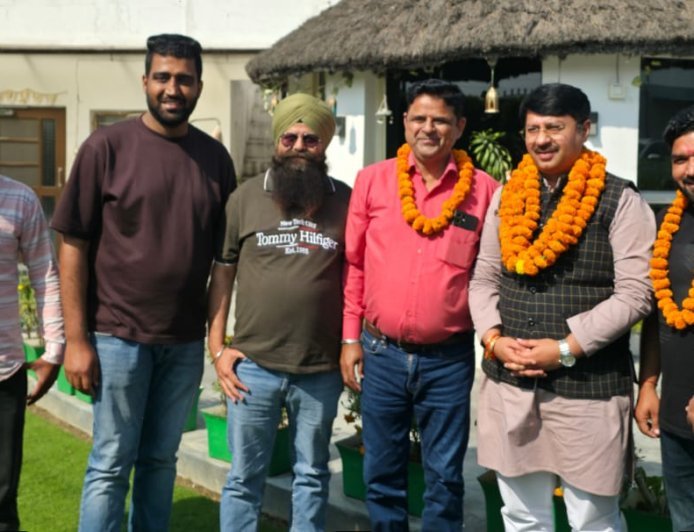 Bajpur : भाजपा प्रदेश मंत्री गुंजन सुखीजा ने कहा- धामी के युवा नेतृत्व में उत्तराखंड प्रगति की नई ऊंचाइयों को छू रहा है