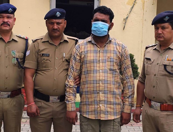 Bajpur : नौकरी के बहाने दुष्कर्म करने वाला आरोपी बाजपुर पुलिस की गिरफ्त में