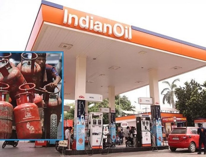 पेट्रोल-डीजल की किल्लत की खबरों के बीच सरकार का बड़ा बयान: 'देश में ईंधन का पर्याप्त भंडार, घबराने की जरूरत नहीं'