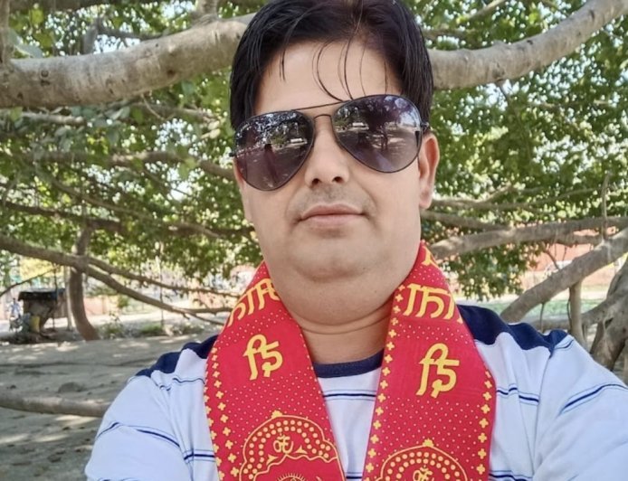 Lakhimpur- Kheri : शिक्षा संघर्ष फाउंडेशन में नए पदाधिकारियों की नियुक्ति, बेहतर शिक्षा व्यवस्था के लिए राष्ट्रीय अध्यक्ष ने सौंपी जिम्मेदारी