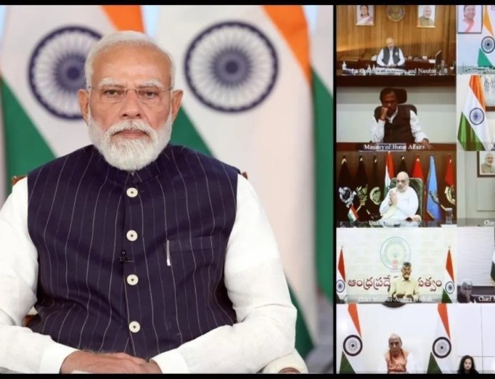 क्या देश में लगेगा लॉकडाउन? पीम मोदी ने कई राज्यों के मुख्यमंत्रियों के साथ हाई-लेवल मीटिंग कर क्या कहा?