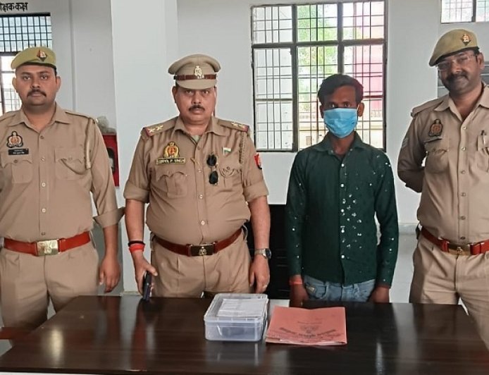 Hardoi: सवायजपुर पुलिस ने अवैध तमंचा व कारतूस के साथ आरोपी को किया गिरफ्तार।