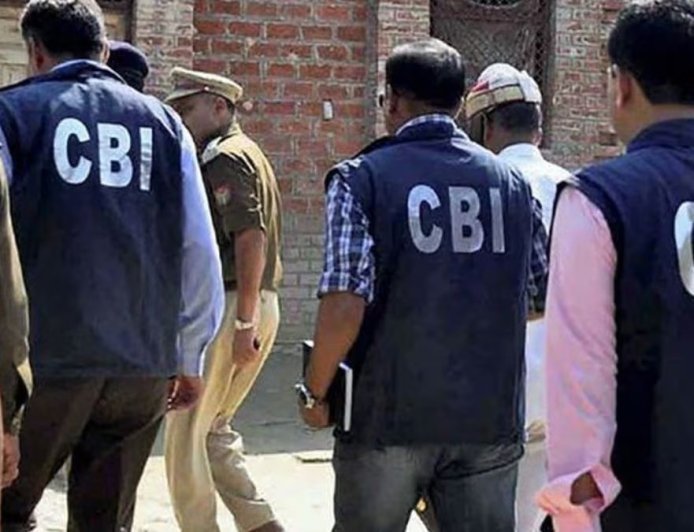 सीबीआई का बड़ा एक्शन: डिप्टी कमिश्नर को सीबीआई ने ट्रैप लगाकर4 लाख रुपये की रिश्वत लेते दबोचा।
