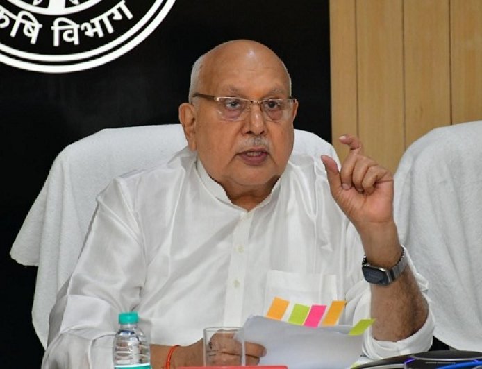 Lucknow: बजट व्यय करने में लापरवाही बरतने वाले अधिकारियों के वेतन से की जाएगी भरपाई: सूर्य प्रताप शाही