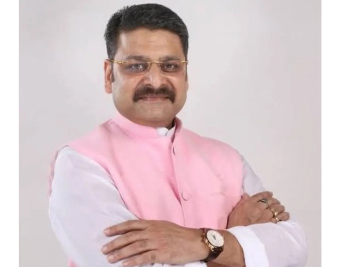 Moradabad : मुरादाबाद में सरकारी जमीन हड़पने वाले भूमाफियाओं पर नगर विधायक का कड़ा प्रहार