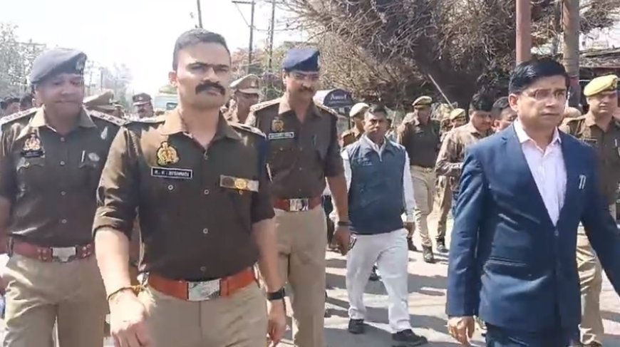 होली पर सम्भल में हाई अलर्ट: 1215 होलिका दहन स्थल, 64 जुलूस; डीएम-एसपी का फ्लैगमार्च, 1000 से ज्यादा लोग पाबंद। 