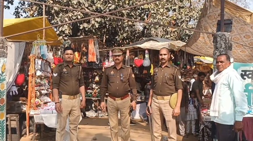 Sambhal: 700 साल पुरानी परंपरा: पृथ्वीराज चौहान की जीत की याद में लगता है ध्वजा मेला।