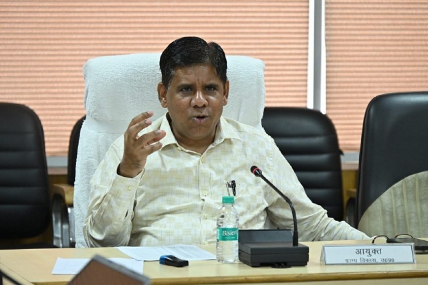 Lucknow: ग्राम्य विकास विभाग की मीडिया कार्यशाला: सोशल मीडिया से योजनाओं के प्रभावी प्रचार का दिया प्रशिक्षण।