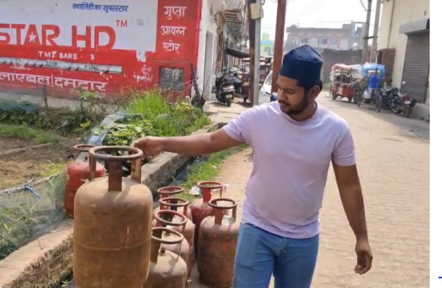 Sambhal : घरेलू गैस सिलेंडर रू.60 महंगा, आम लोगों का फूटा गुस्सा- कहा, 'महंगाई कम करे सरकार'