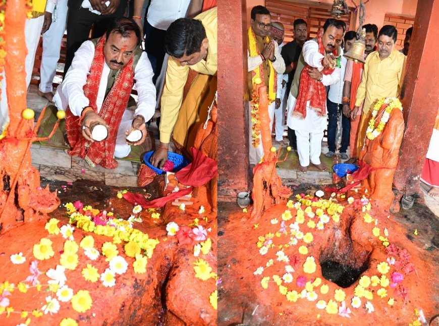 Lucknow : कौशाम्बी में उप मुख्यमंत्री केशव प्रसाद मौर्य ने माँ शीतला व बाबा कालभैरव के किए दर्शन-पूजन