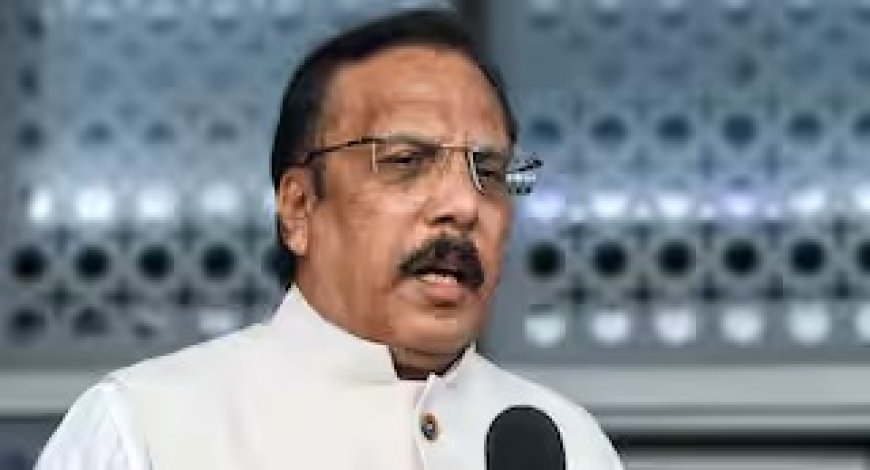 दिल्ली में कमर्शियल एलपीजी संकट पर सपा सांसद राजीव राय ने सरकार पर साधा निशाना।