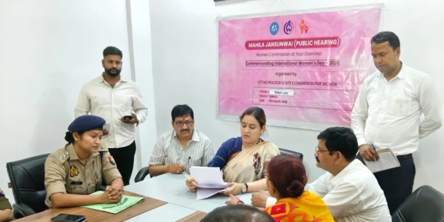 Lucknow : अपर्णा यादव ने महिलाओं की समस्याओं पर की समीक्षा बैठक और निरीक्षण, जनसुनवाई में 8 शिकायतें सुनीं, वन स्टॉप सेंटर और लोक बंधु अस्पताल का किया दौरा