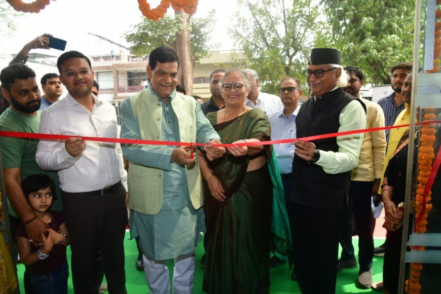 Lucknow : नगर निगम जोन-3 के नव निर्मित कार्यालय भवन, अर्बन फैसिलिटेशन सेंटर, सीनियर सिटीजन लाइब्रेरी व योगा सेंटर का मंत्री ए.के. शर्मा ने किया उद्घाटन