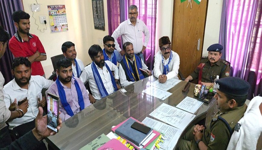 Bajpur: तहसीलदार से धान की पौध की जुताई को लेकर किसान नेता विक्की रंधावा की तीखी झड़प। 