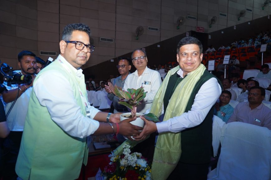 Lucknow : आगरा में ‘इंडिया स्किल्स 2025-26’ नॉर्थ रीजनल प्रतियोगिता का शुभारंभ