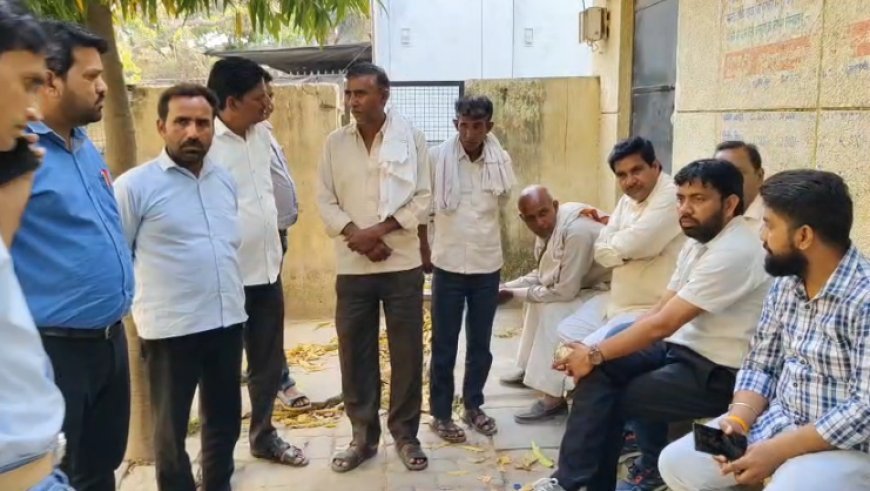 Sambhal : सड़क पर बाइकों से स्टंट बना मौत का कारण, इंटर कॉलेज कर्मचारी की दर्दनाक मौत