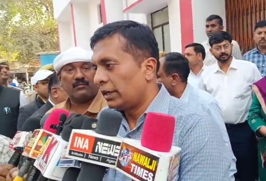 Ballia: विकास कार्यों व स्वास्थ्य सेवा मे लापरवाही पर कमिश्नर सख्त, अवैध गतिविधियों पर कार्रवाई के दिये निर्देश।