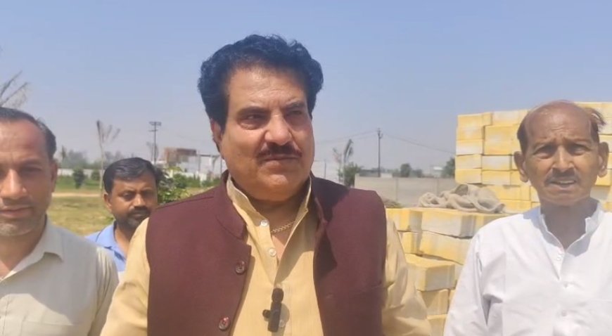 Sambhal: ईद पर हेलीकॉप्टर से पुष्प वर्षा की तैयारी, अनुमति न मिलने पर खुद खर्च उठाएंगे।